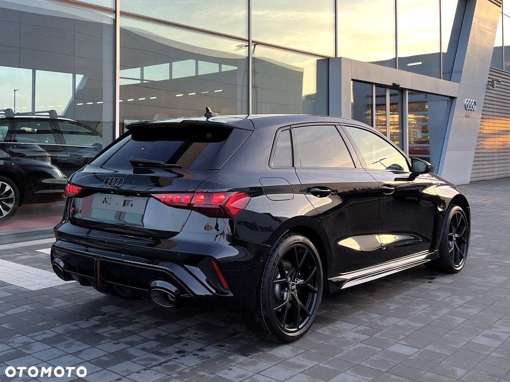 Audi RS3 Sportback - 9