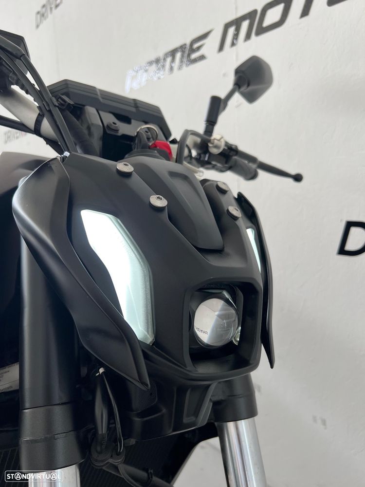 Yamaha MT-07 - 10