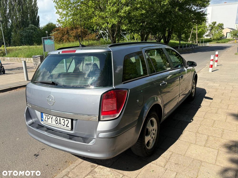Opel Astra 1.6 Enjoy - 5