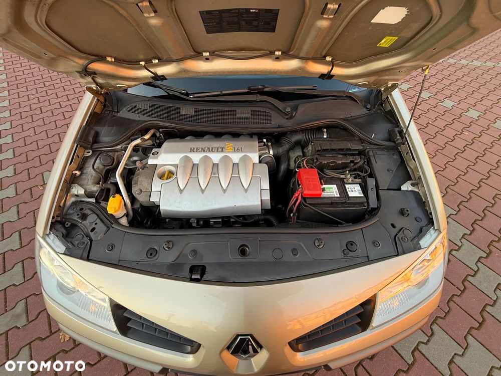 Renault Megane 1.6 16V Privilege - 35