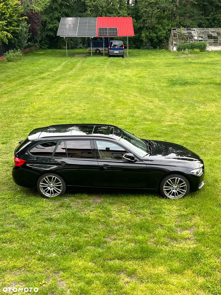 BMW Seria 3 320d Touring xDrive Sport Line - 9