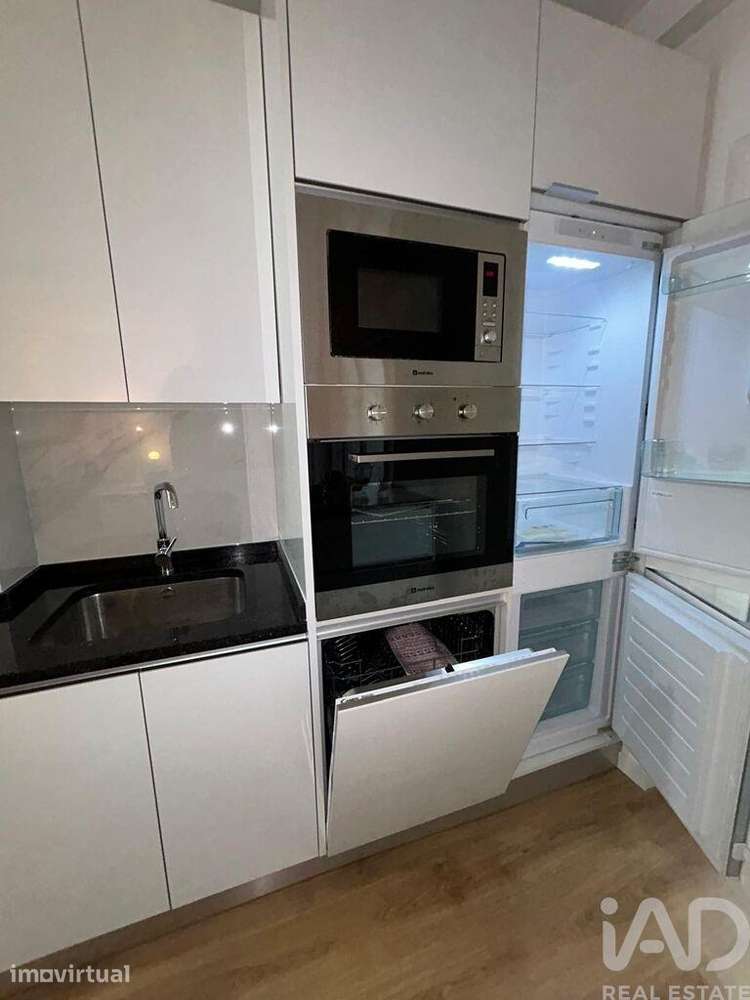 Apartamento T3 em Benfica de 84,00 m2 - Grande imagem: 3/22