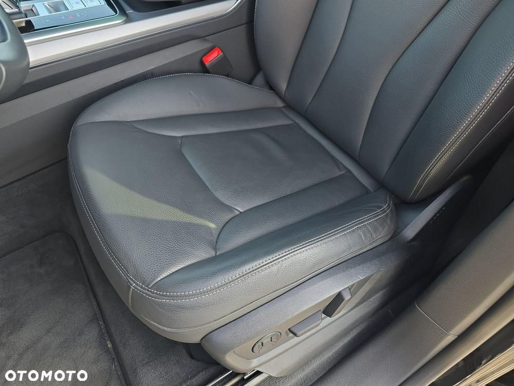 Audi Q8 50 TDI quattro tiptronic - 12