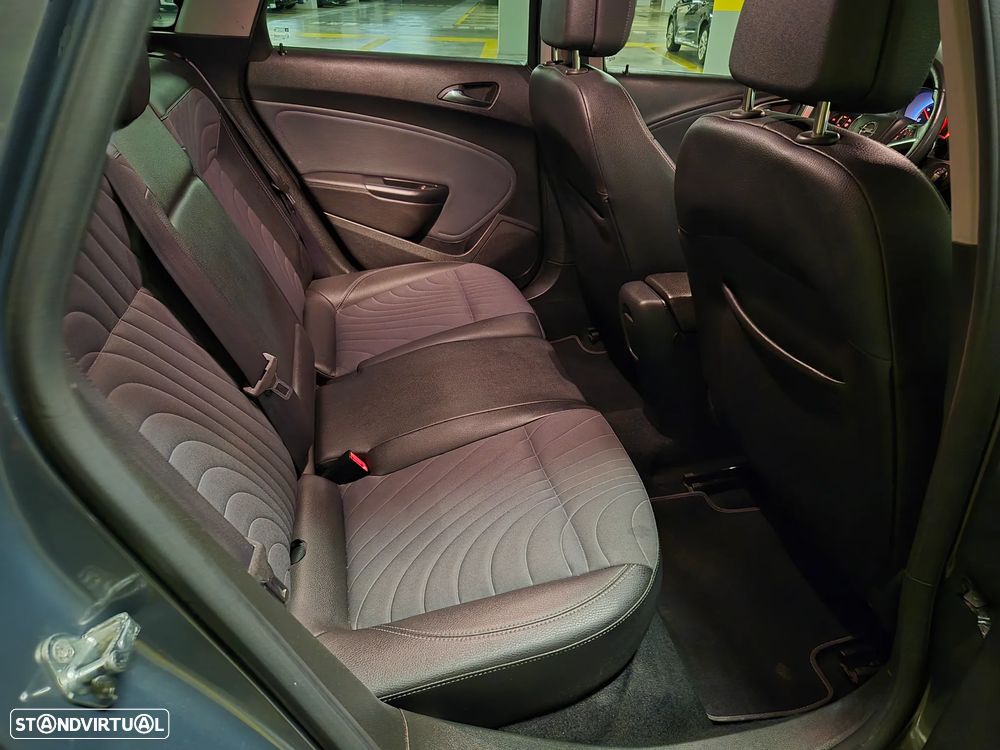 Opel Astra Sports Tourer 1.6 CDTi Cosmo S/S - 33