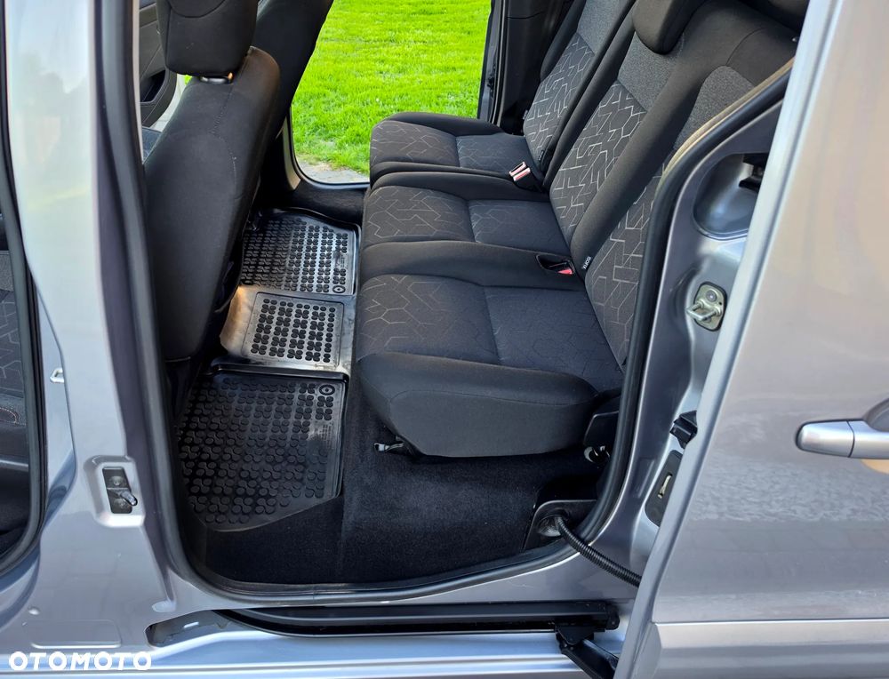 Peugeot Partner 1.6 BlueHDi Outdoor - 25