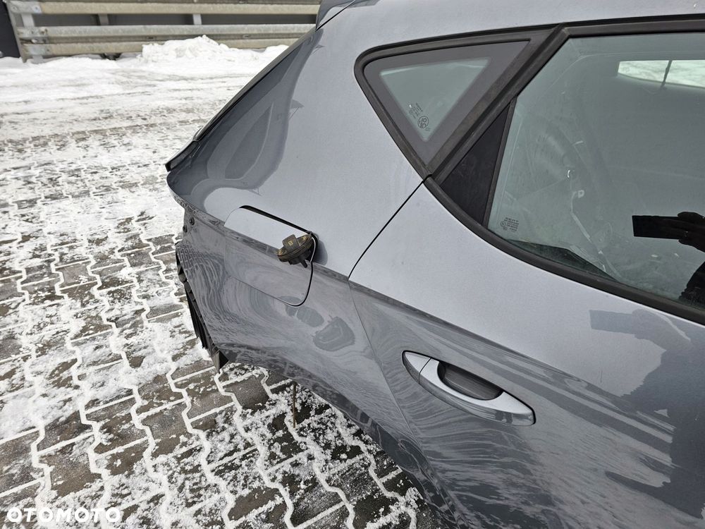 seat leon iii ćwiartka błotnik prawy tył tylny hb kolor lx7r - 3