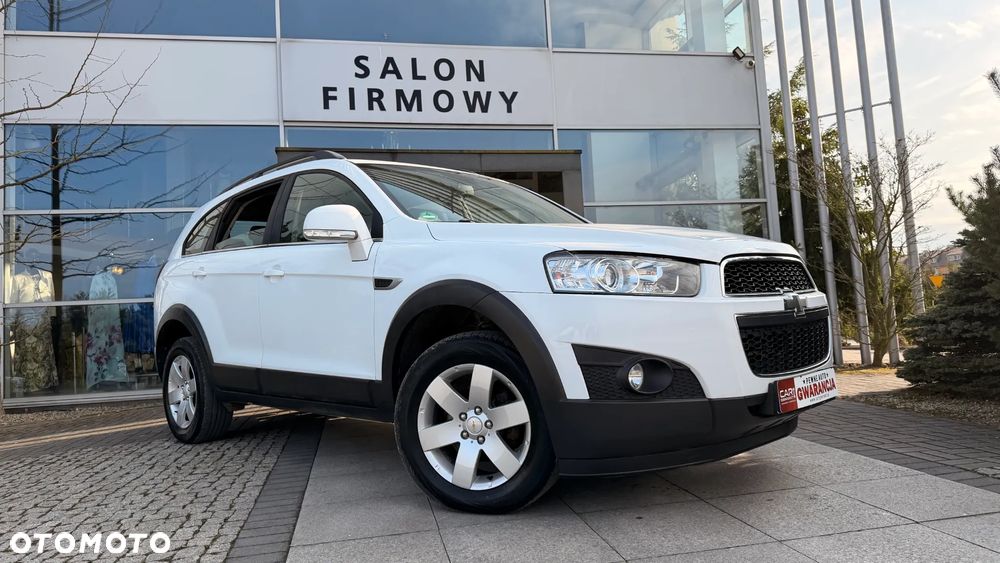 Chevrolet Captiva 2.4 AWD LT+ - 32