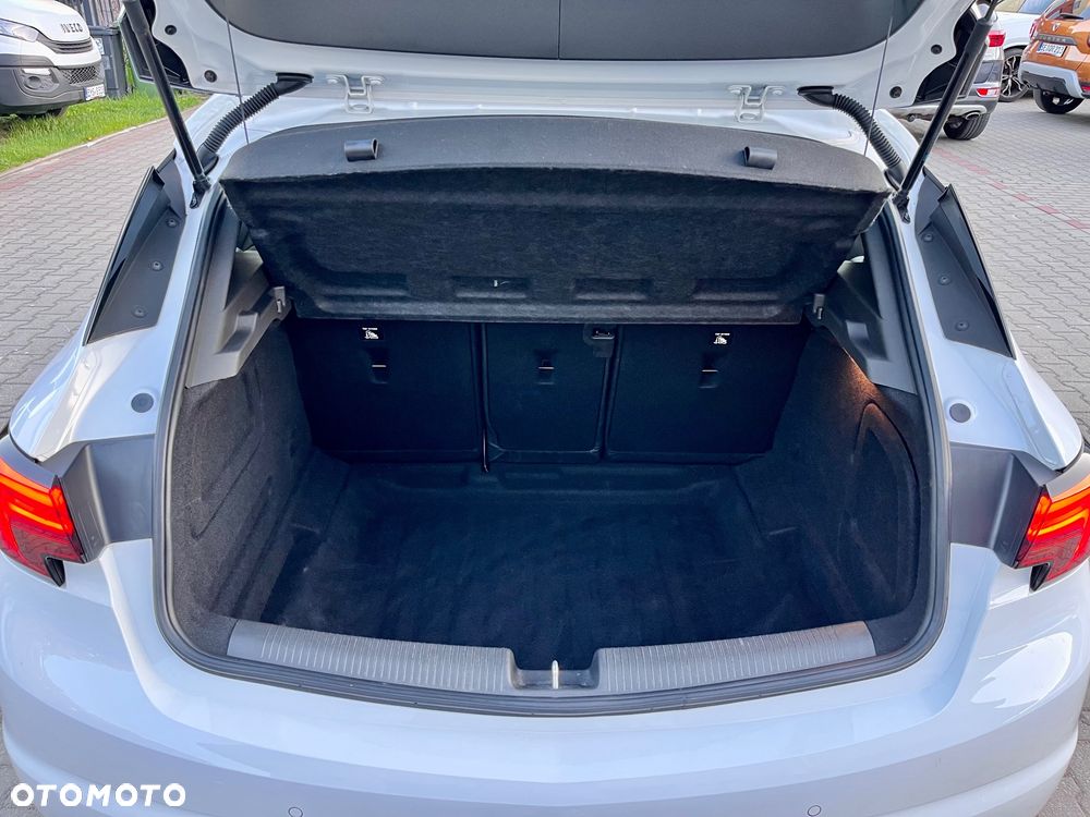 Opel Astra - 33