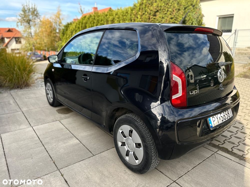 Volkswagen up! - 10