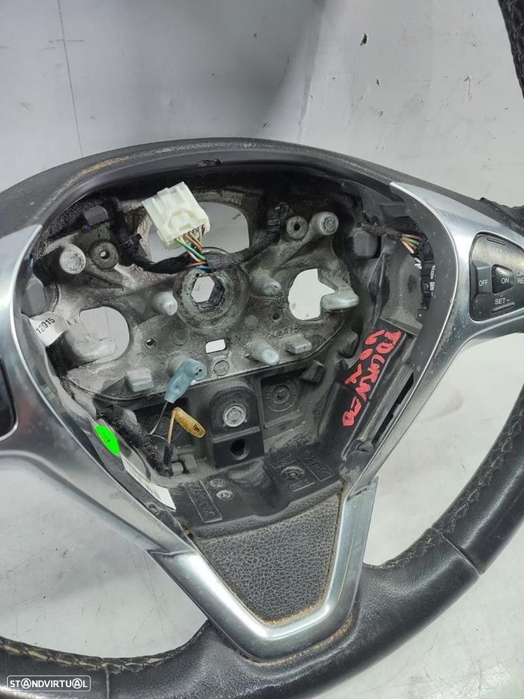 VOLANTE FORD TOURNEO COURIER KOMBI 2017 - 1