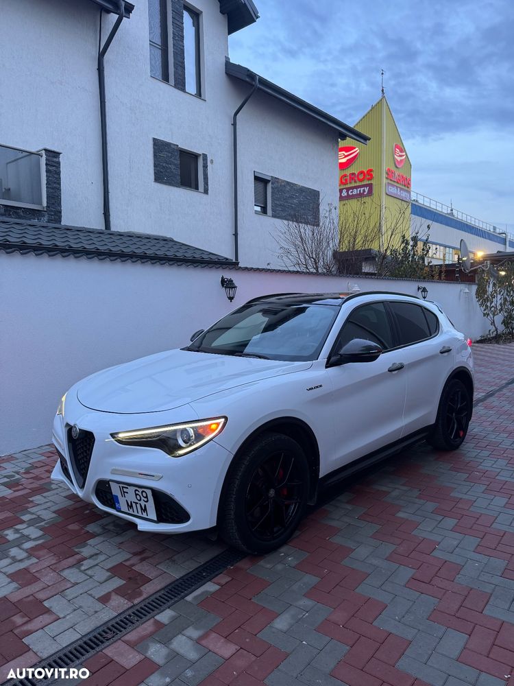 Alfa Romeo Stelvio 2.0 Turbo 16V AT8-Q4 Veloce - 12