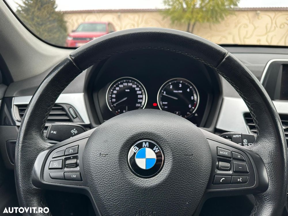 BMW X1 sDrive18d Aut. Sport Line - 6