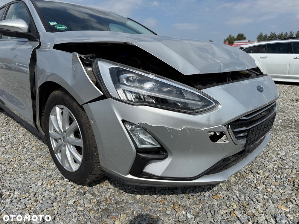 Ford Focus 2.0 EcoBlue STart-Stopp-System TITANIUM X - 13