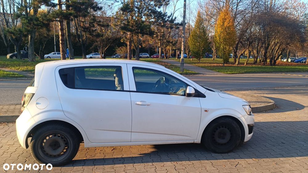 Chevrolet Aveo 1.2 LS - 1