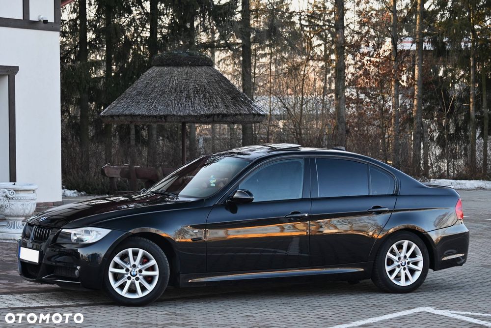 BMW Seria 3 318d DPF Edition Sport - 11
