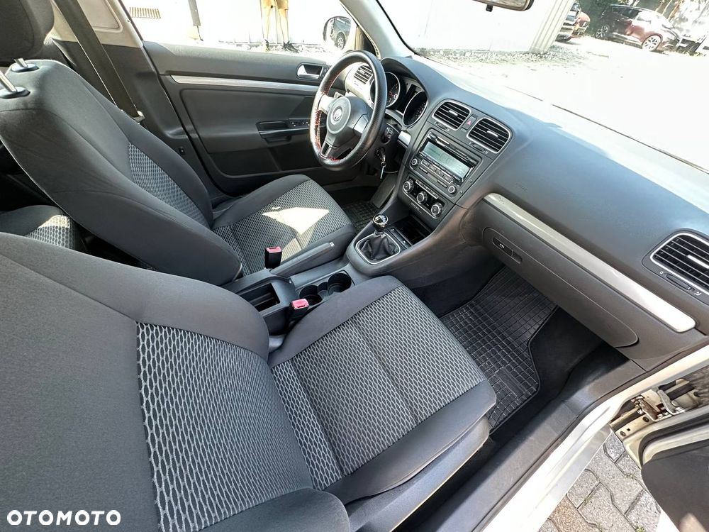 Volkswagen Golf 1.6 TDI Trendline - 12
