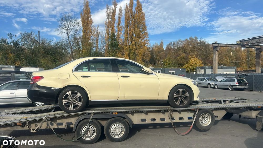 Mercedes-Benz Klasa E 200 d 9G-TRONIC - 3