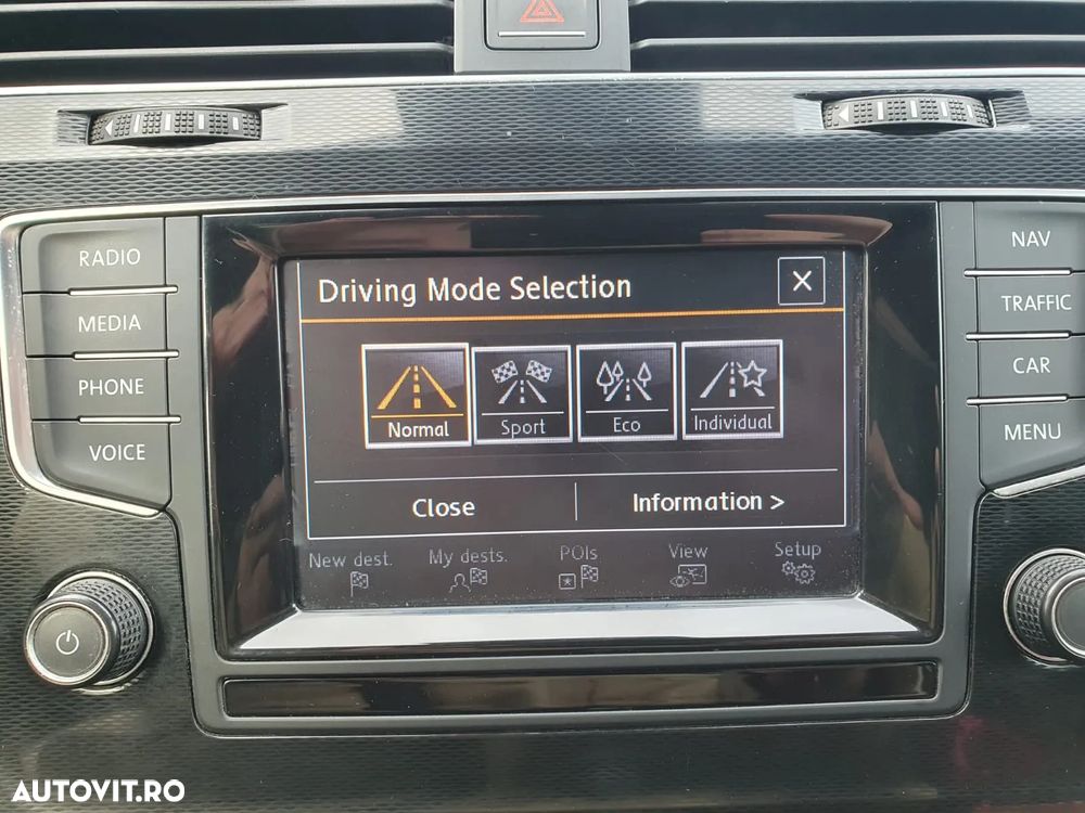 Volkswagen Golf 2.0 TSI BMT DSG GTI - 24