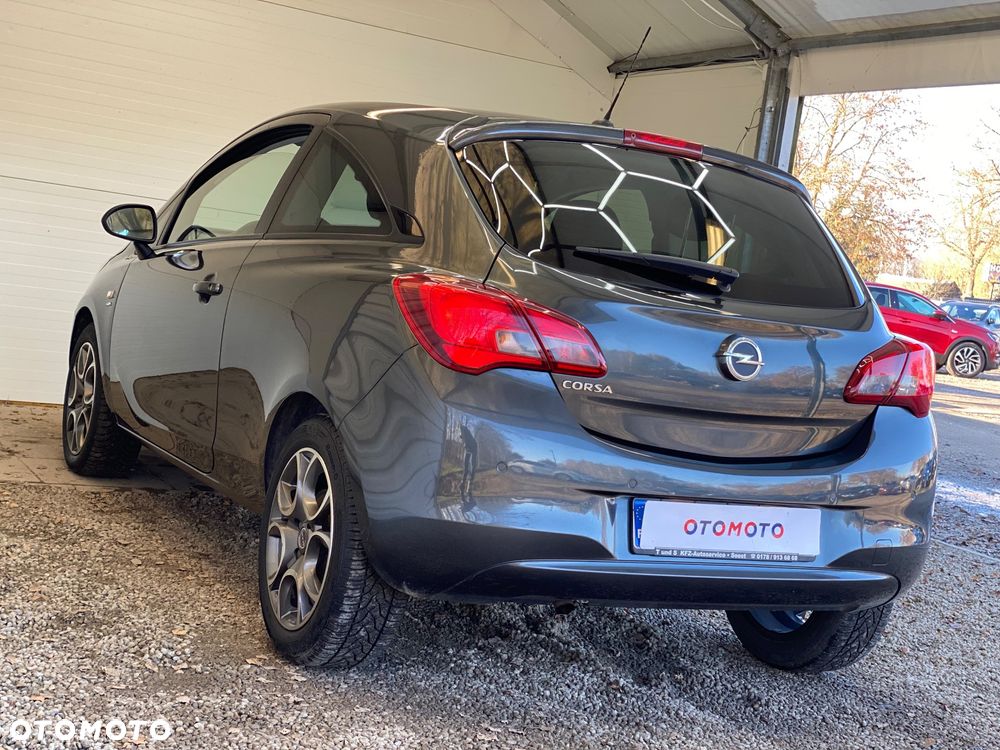 Opel Corsa 1.2 Cosmo - 29