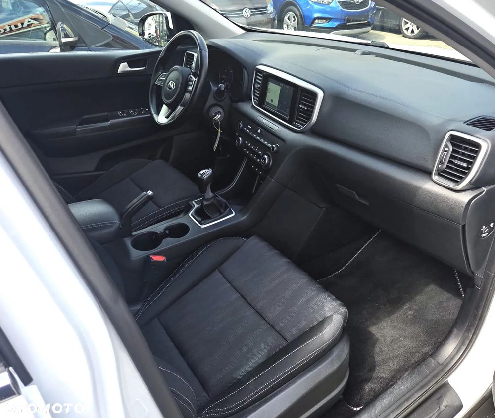 Kia Sportage 1.6 GDI L Business Line 2WD - 23