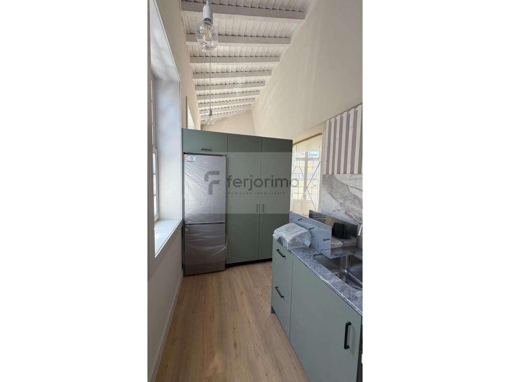APARTAMENTO PARA ARRENDAMENTO DE QUALIDADE SUPERIOR (CENTRO). - Grande imagem: 4/8