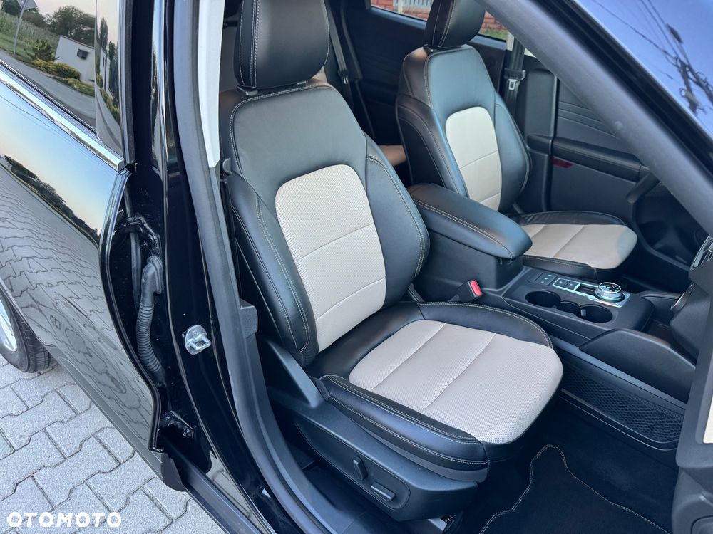 Ford Escape - 19