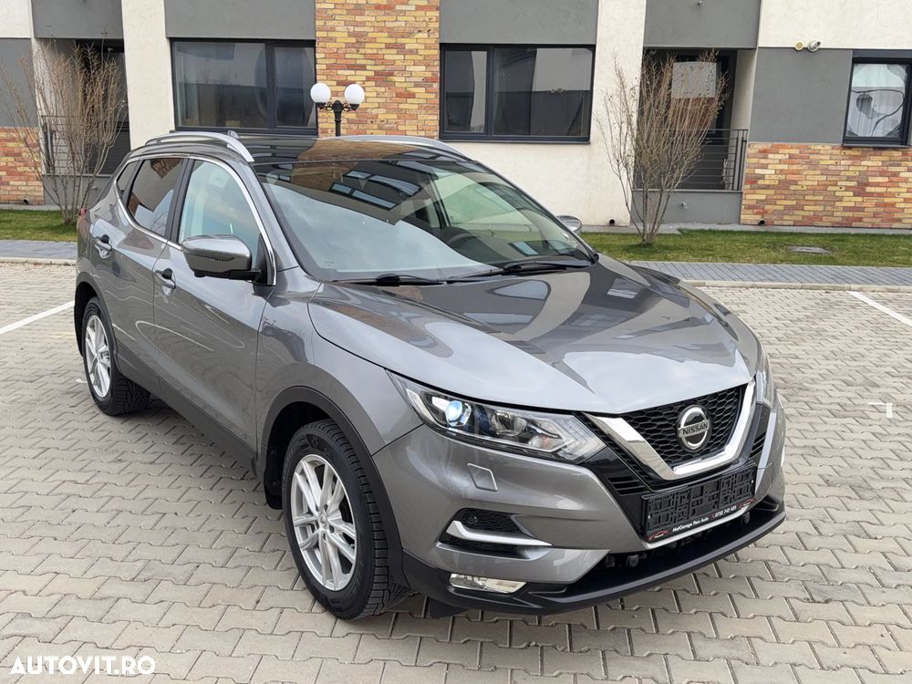 Nissan Qashqai - 1