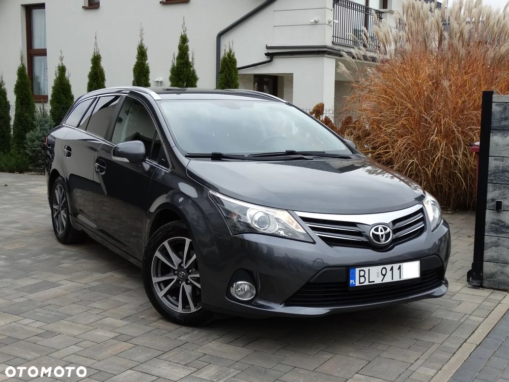 Toyota Avensis Combi 1.8 Business Edition - 23