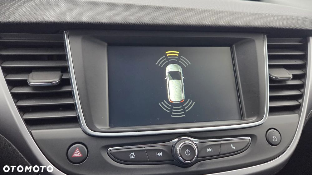 Opel Crossland X 1.2 T Enjoy S&S - 29