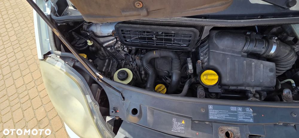 Opel Vivaro L2H1 2.9t - 26