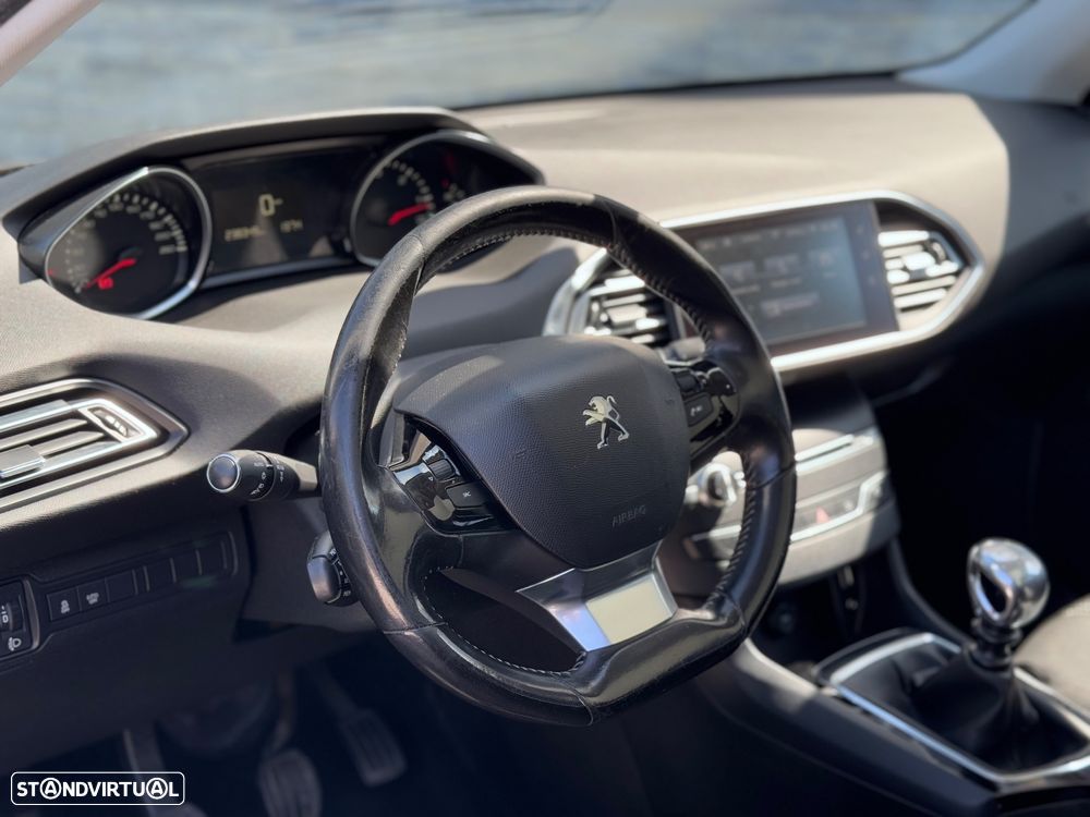 Peugeot 308 SW 1.6 BlueHDi Allure - 5