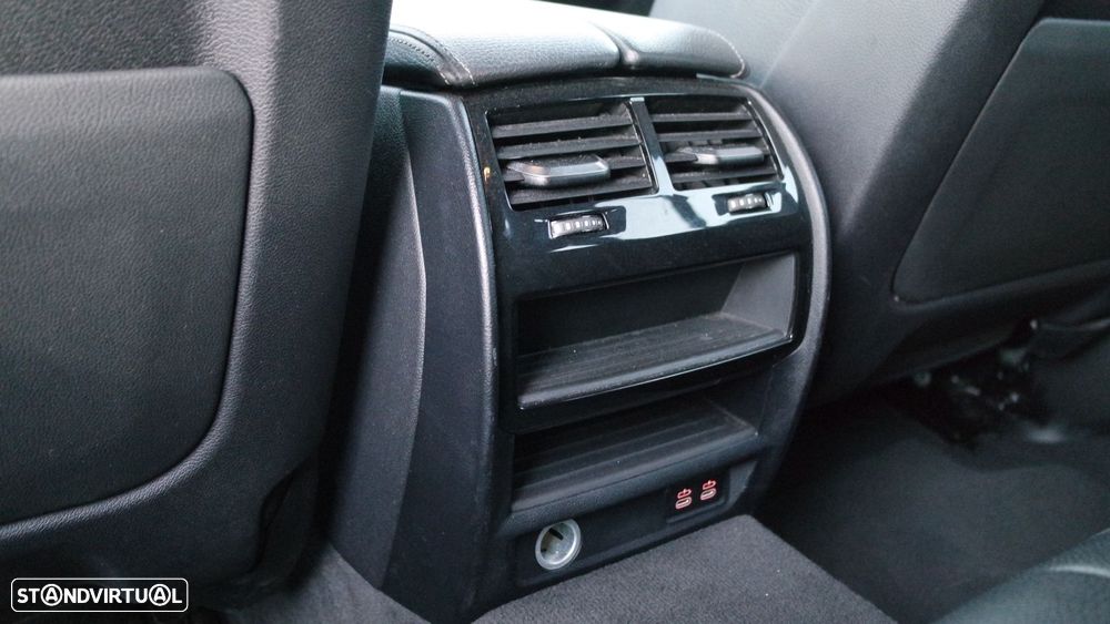 BMW 520 d Pack Desportivo M Auto - 15