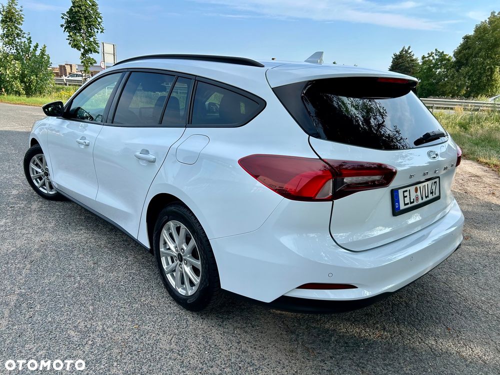 Ford Focus 1.5 EcoBlue SCR Active - 6