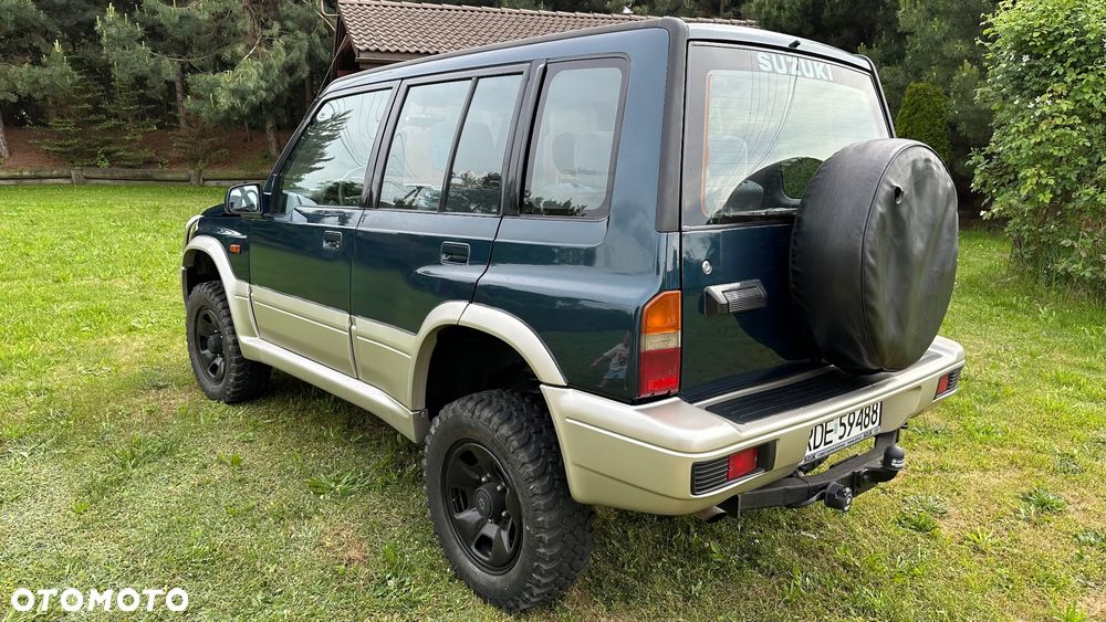 Suzuki Vitara - 8