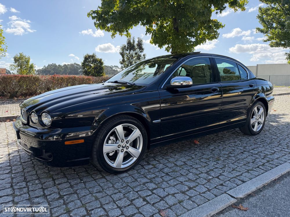 Jaguar X-Type 2.2 D Exclusive Aut. - 1