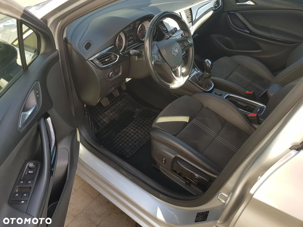 Opel Astra 1.2 T Business Elegance S&S - 16