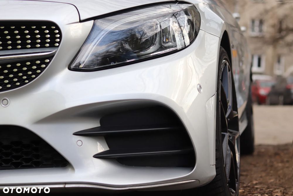 Mercedes-Benz Klasa C 300 de 9G-TRONIC AMG Line - 5