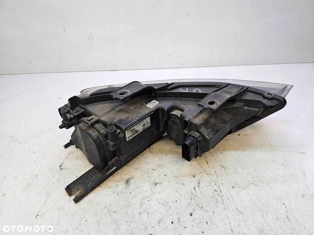 REFLEKTOR LEWY ZWYKŁY AUDI Q3 8U 8U0941003N - 5
