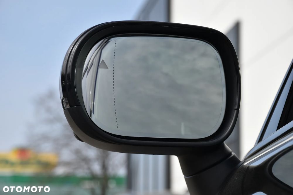 MINI Countryman SE ALL4 66.5kWh Linia Favoured - 10