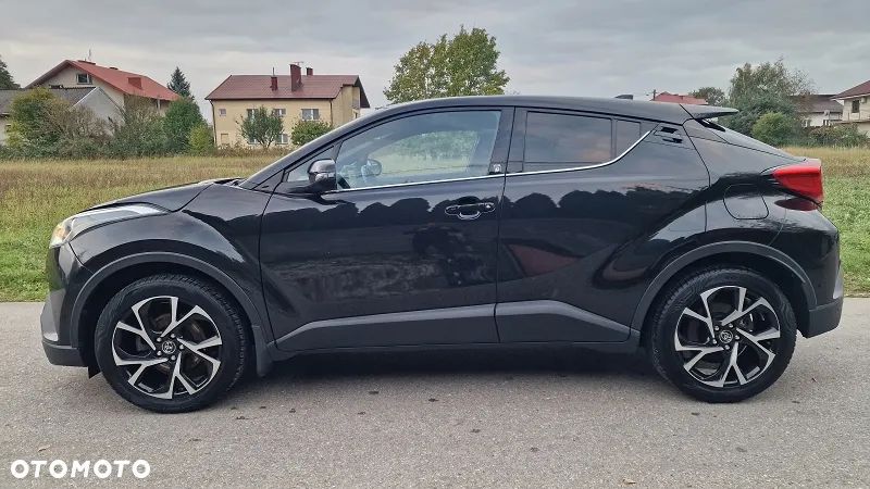 Toyota C-HR 1.2 Turbo Team Deutschland - 20