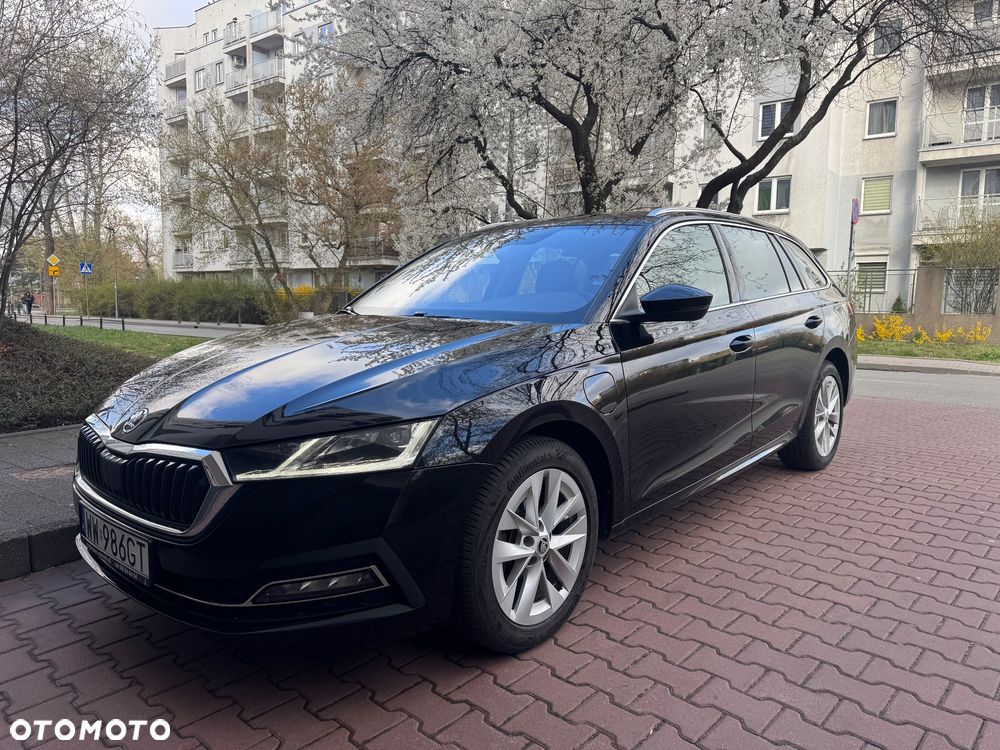 Skoda Octavia 1.4 TSI Plug-In Hybrid Style DSG - 2