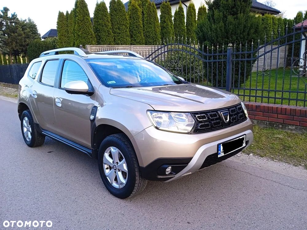 Dacia Duster 1.6 SCe Laureate S&S - 28