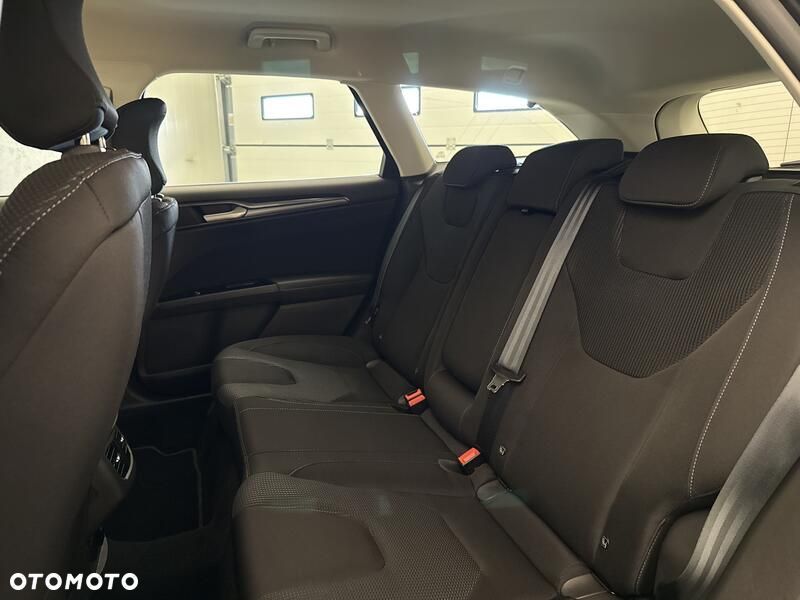 Ford Mondeo - 19