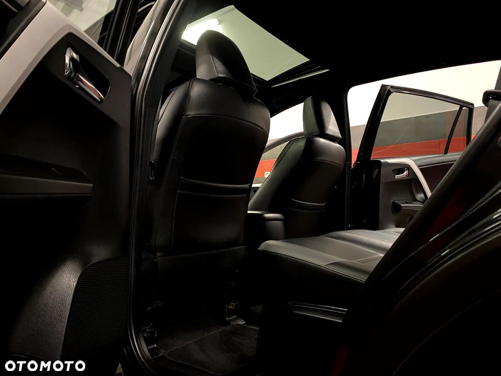 Toyota RAV4 ver-2-0-4x2-sol - 26