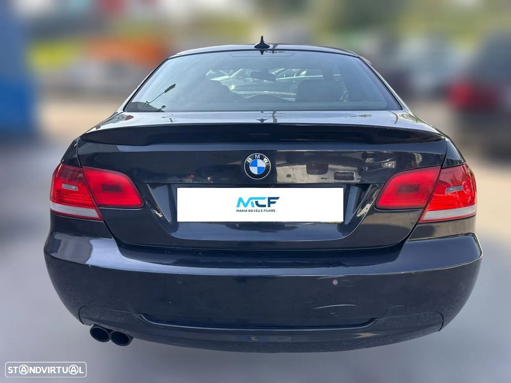 BMW 3 Coupe (E92) 330d 3.0 Diesel 231 cv  170 kW 2006 - 2008 M57 D30 (306D3) para peças - 1