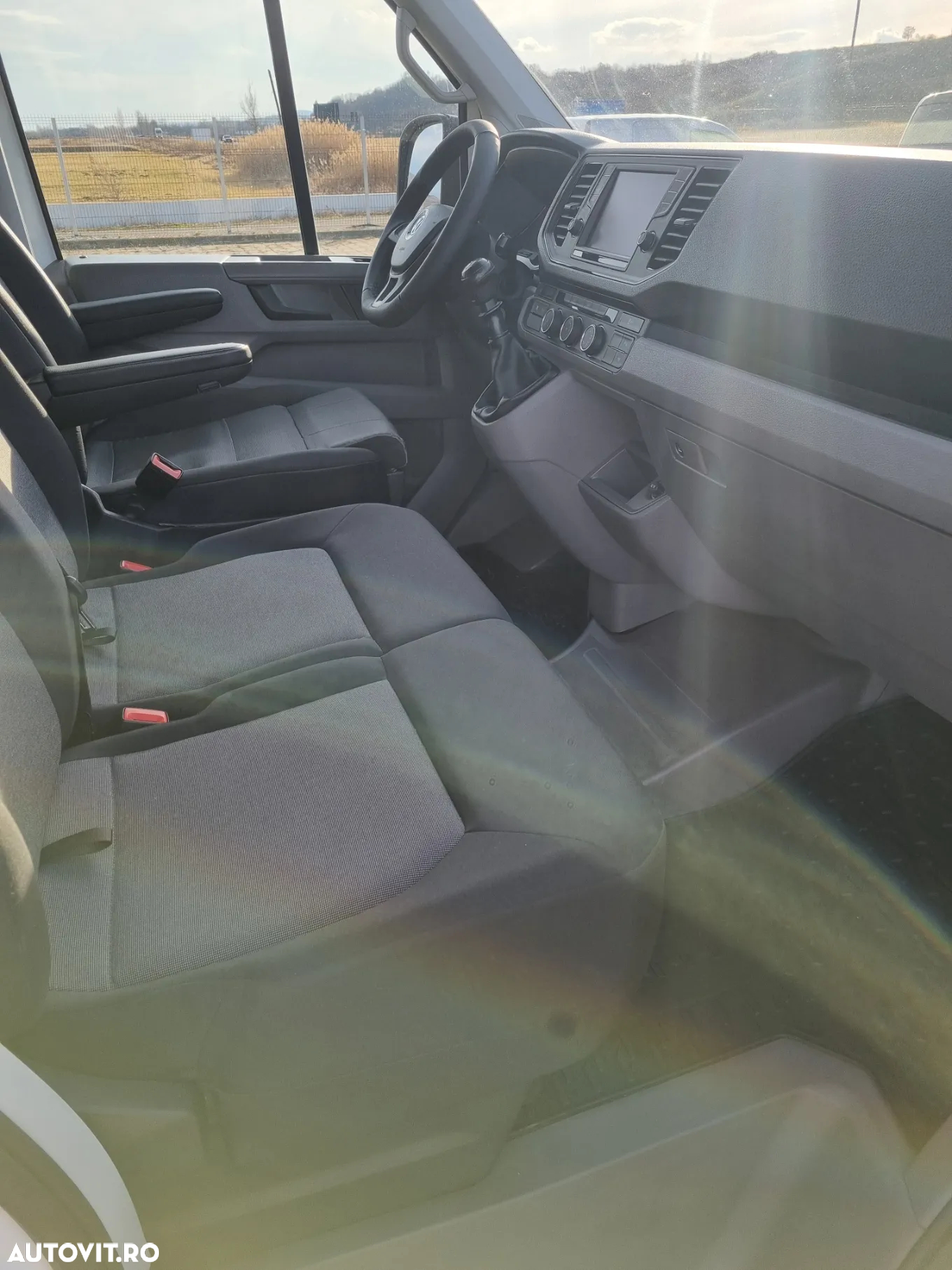 Volkswagen Crafter Maxi  L4 H3 2.0 TDI 140 C.P. An 2020 Stare ca nouă - 14