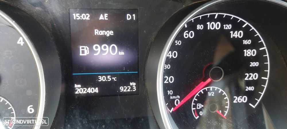VW Touran 1.6 TDI R-Line DSG - 4