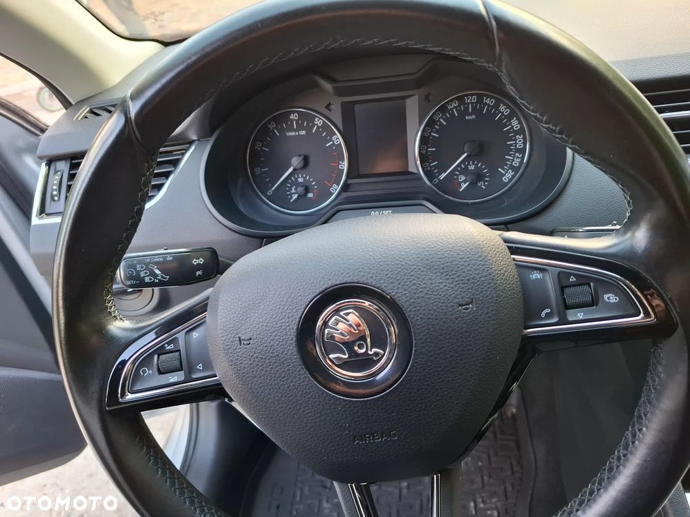 Skoda Octavia 1.8 TSI 4x4 DSG Style - 15