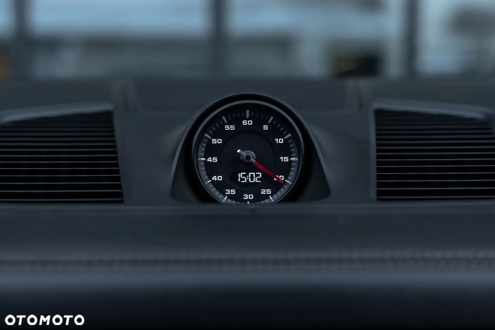 Porsche Cayenne Platinum Edition - 26