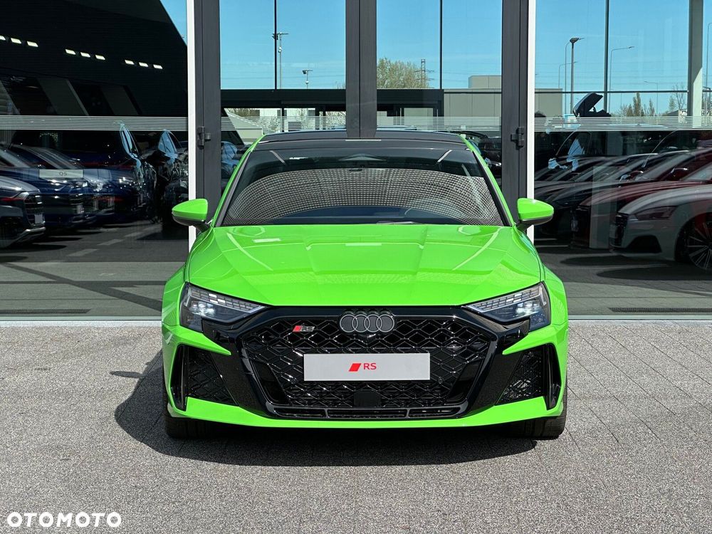 Audi RS3 Limousine - 2